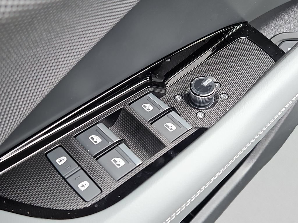 New 2026 Audi Q3 quattro 2.0T AWD/4WD image 19