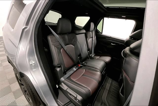 Used 2026 Honda Pilot Black Edition image 26