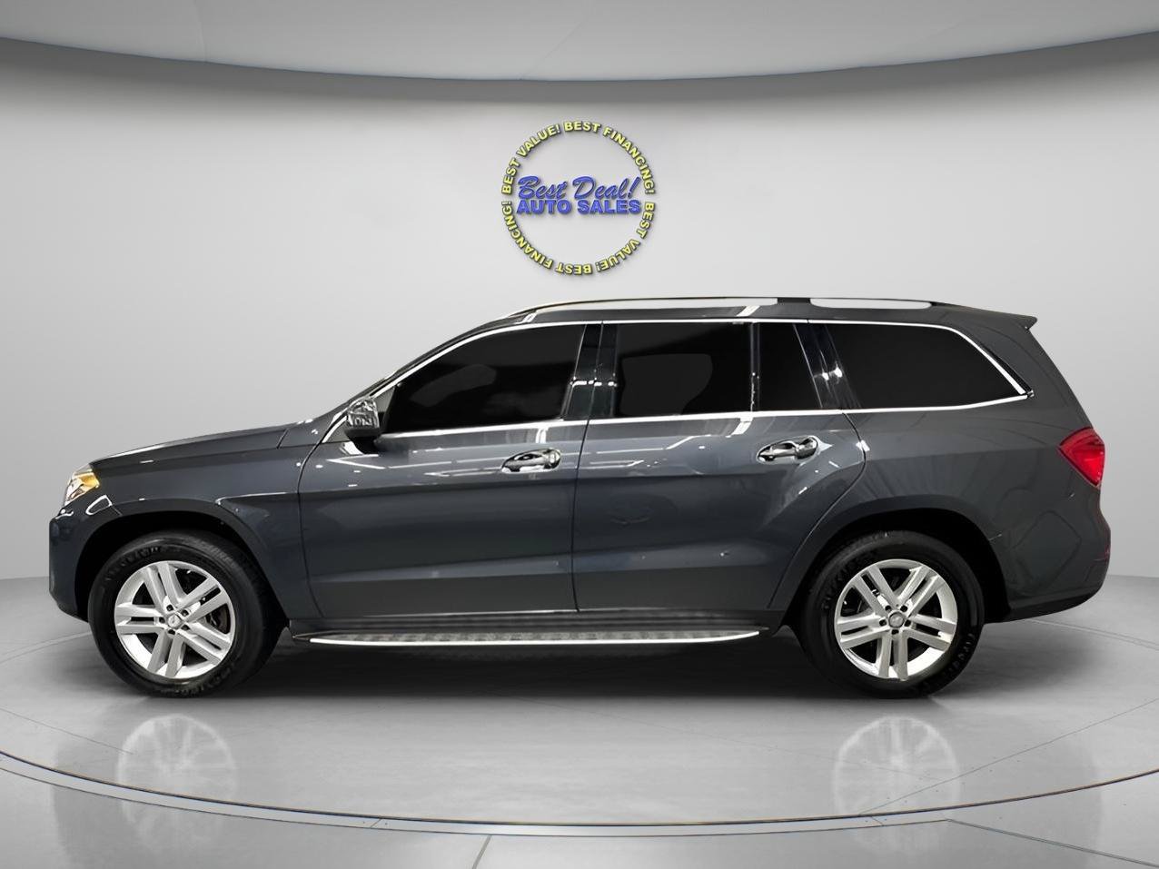 Used 2016 Mercedes-Benz GL 320 BlueTEC 4MATIC image 2
