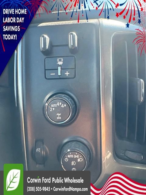 Used 2017 Chevrolet Silverado 1500 LT w/ Midnight Edition AWD/4WD image 15