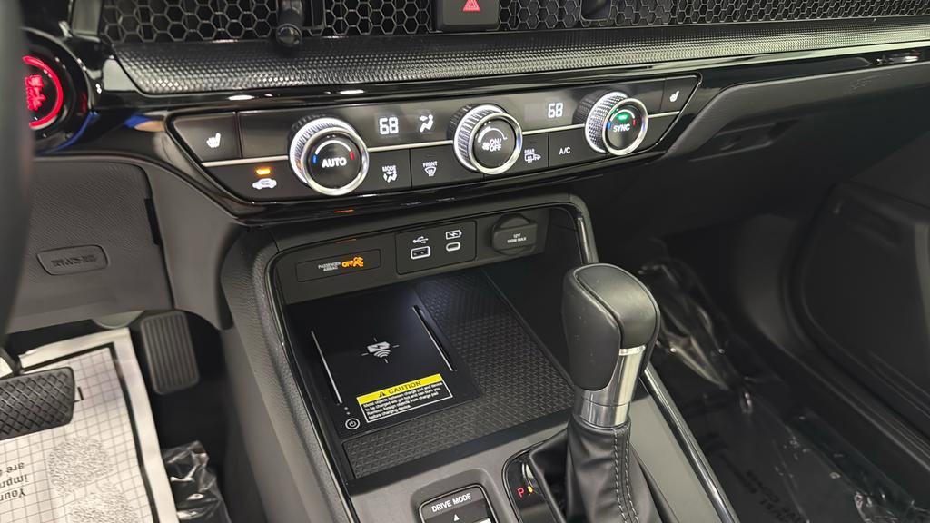 Used 2025 Honda CR-V EX-L image 21