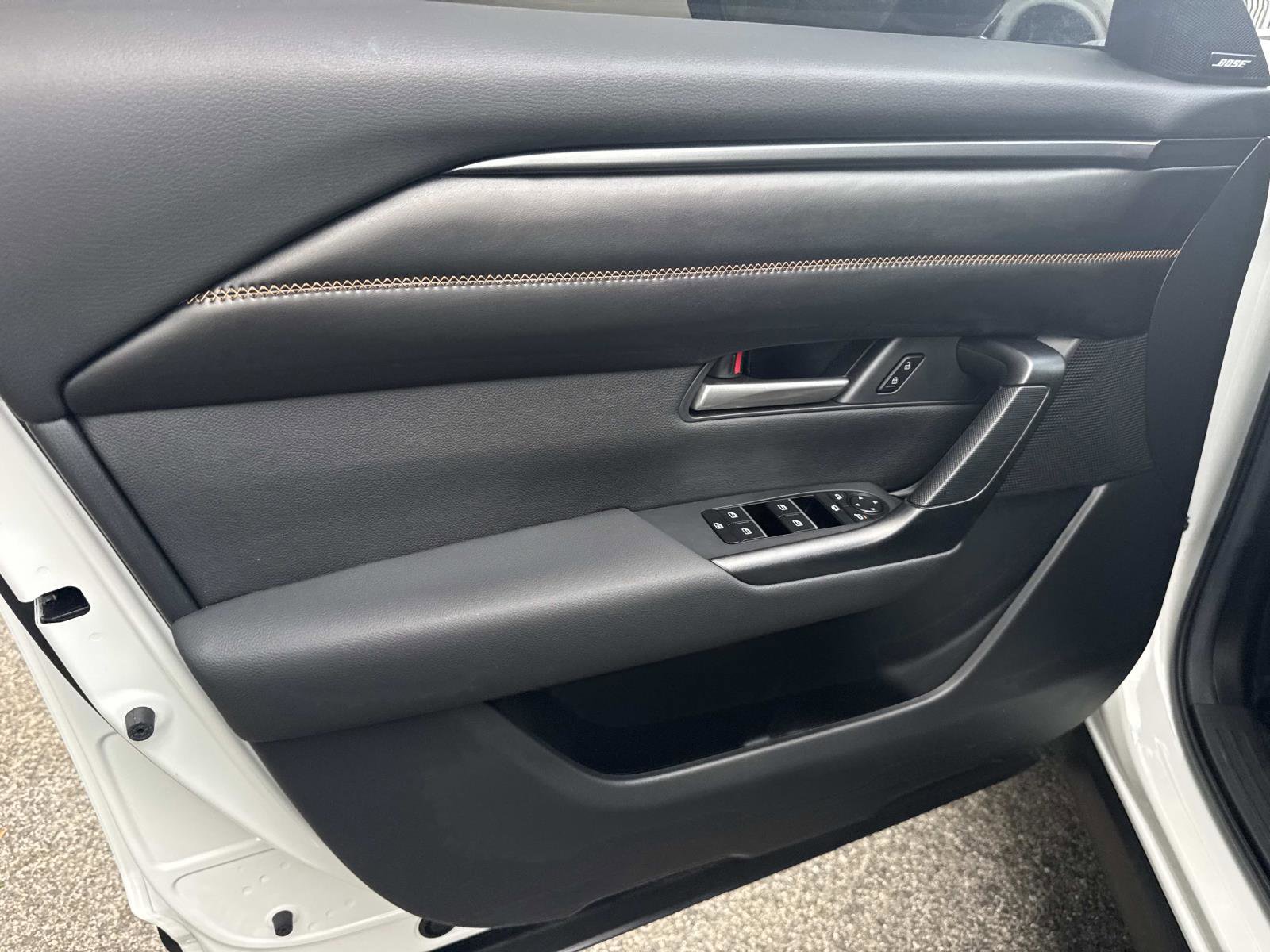 Used 2025 MAZDA CX-50 AWD 2.5 Turbo w/ Premium Pkg image 16