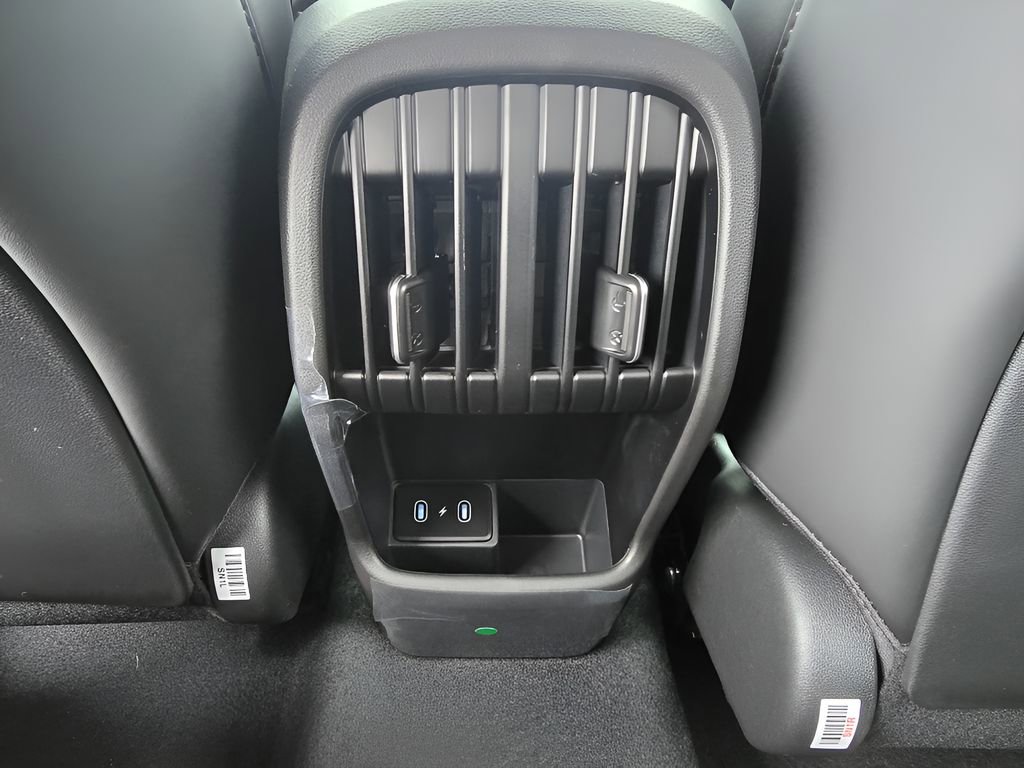 New 2026 Hyundai Kona SEL Premium image 28