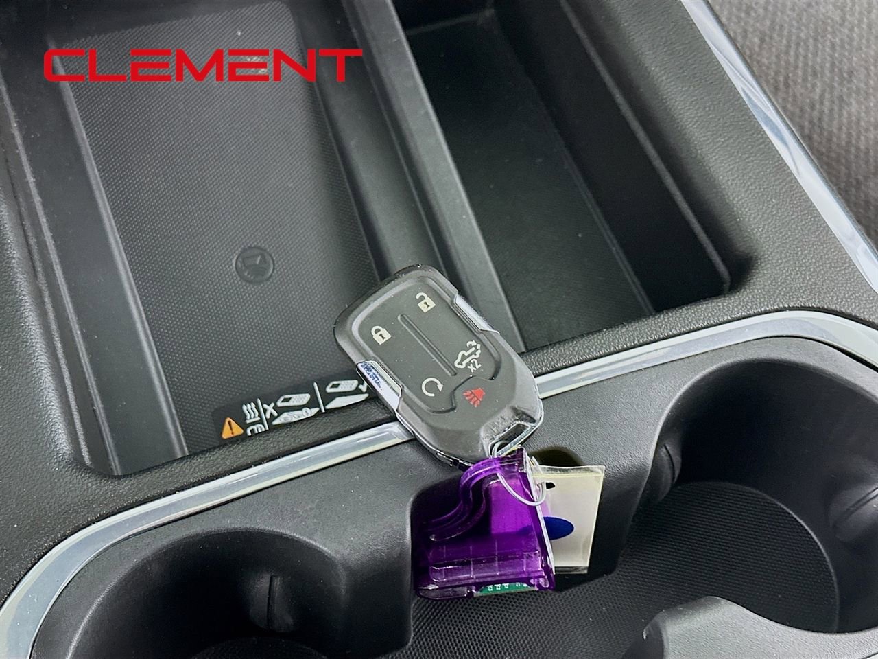 Used 2021 GMC Sierra 3500 AT4 w/ AT4 Premium Plus Package image 24