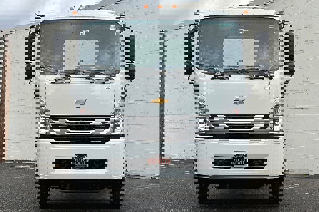 New 2024 Chevrolet Low Cab Forward 6500XD image 9