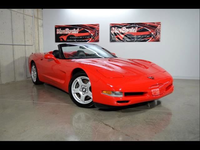 Used 1999 Chevrolet Corvette Convertible w/ Performance Handling Pkg RWD image 1