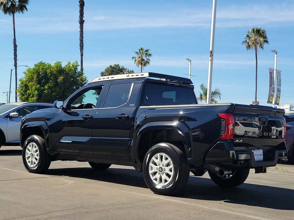 Used 2026 Toyota Tacoma SR5 image 2