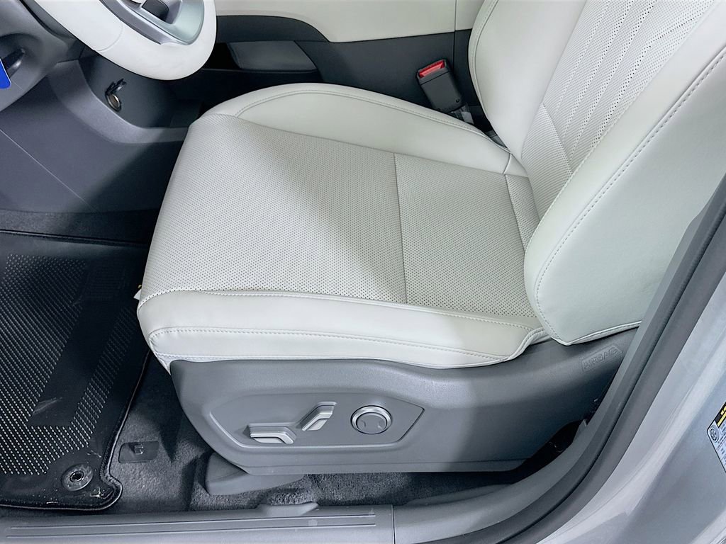 New 2026 Hyundai Santa Fe SEL image 19