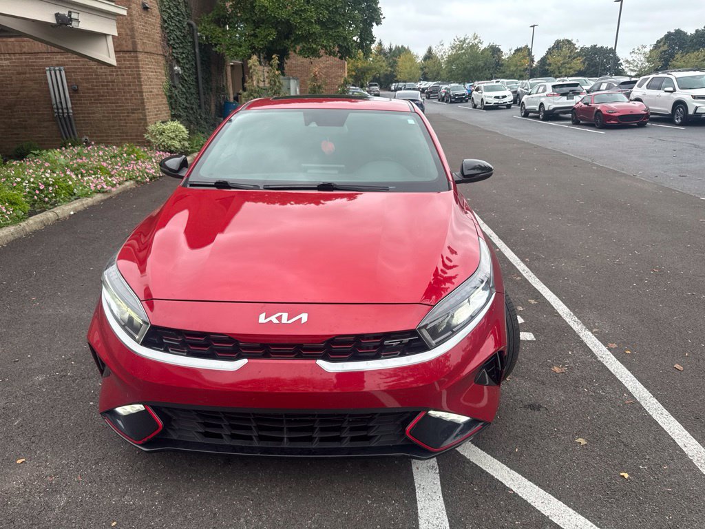 Used 2022 Kia Forte GT FWD image 3