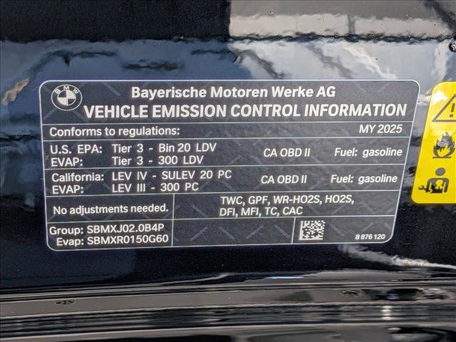 Used 2025 BMW 330i Sedan w/ Premium Package image 17