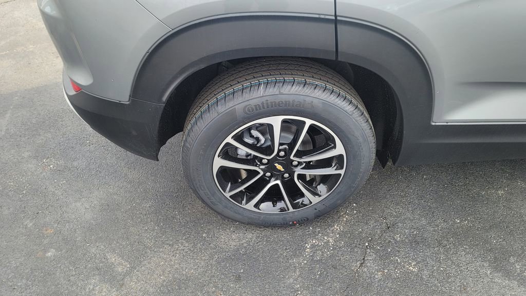 New 2026 Chevrolet TrailBlazer LT w/ Convenience Package image 13