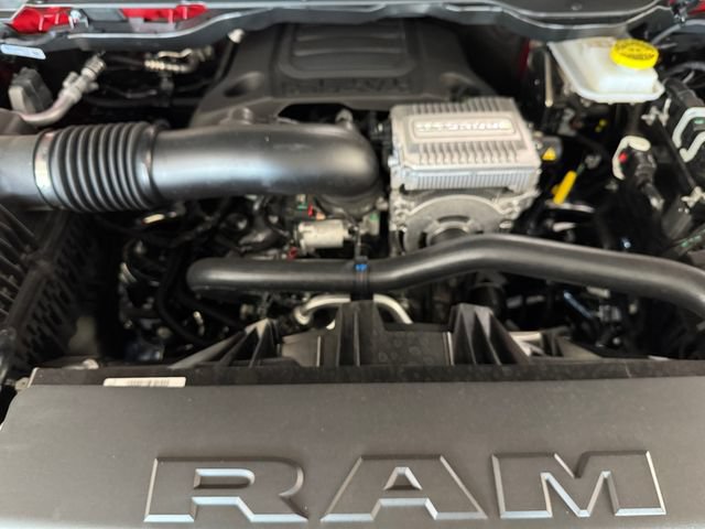 New 2026 RAM 1500 Laramie AWD/4WD image 6