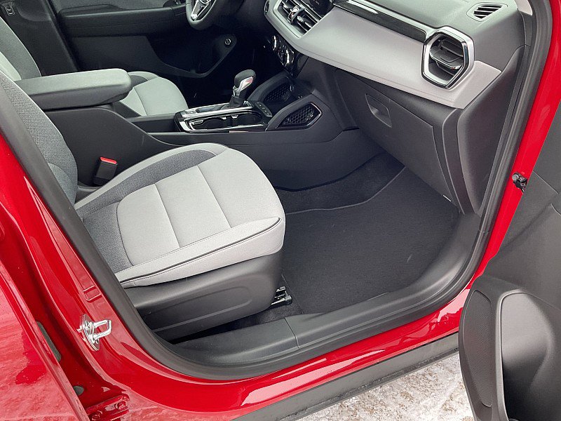 New 2026 Chevrolet TrailBlazer LT w/ Convenience Package image 16