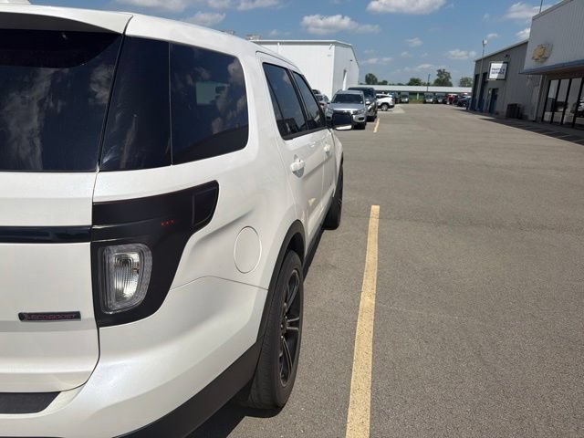 Used 2015 Ford Explorer Sport w/ Equipment Group 401A AWD/4WD image 5