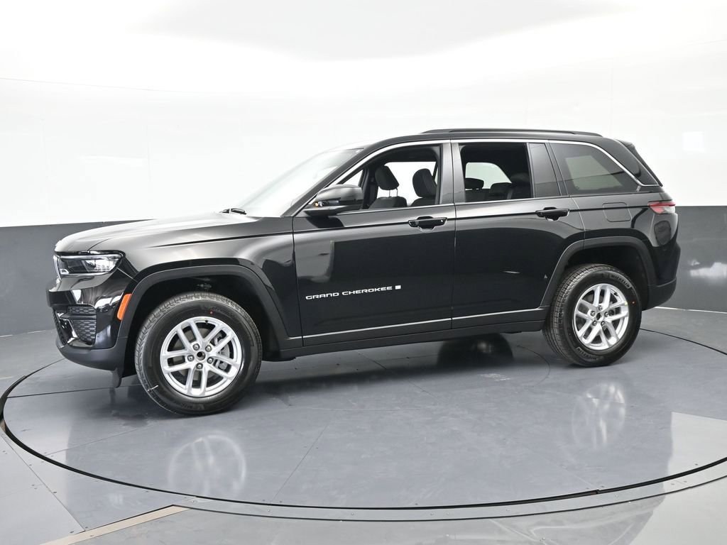 New 2026 Jeep Grand Cherokee Laredo X image 2