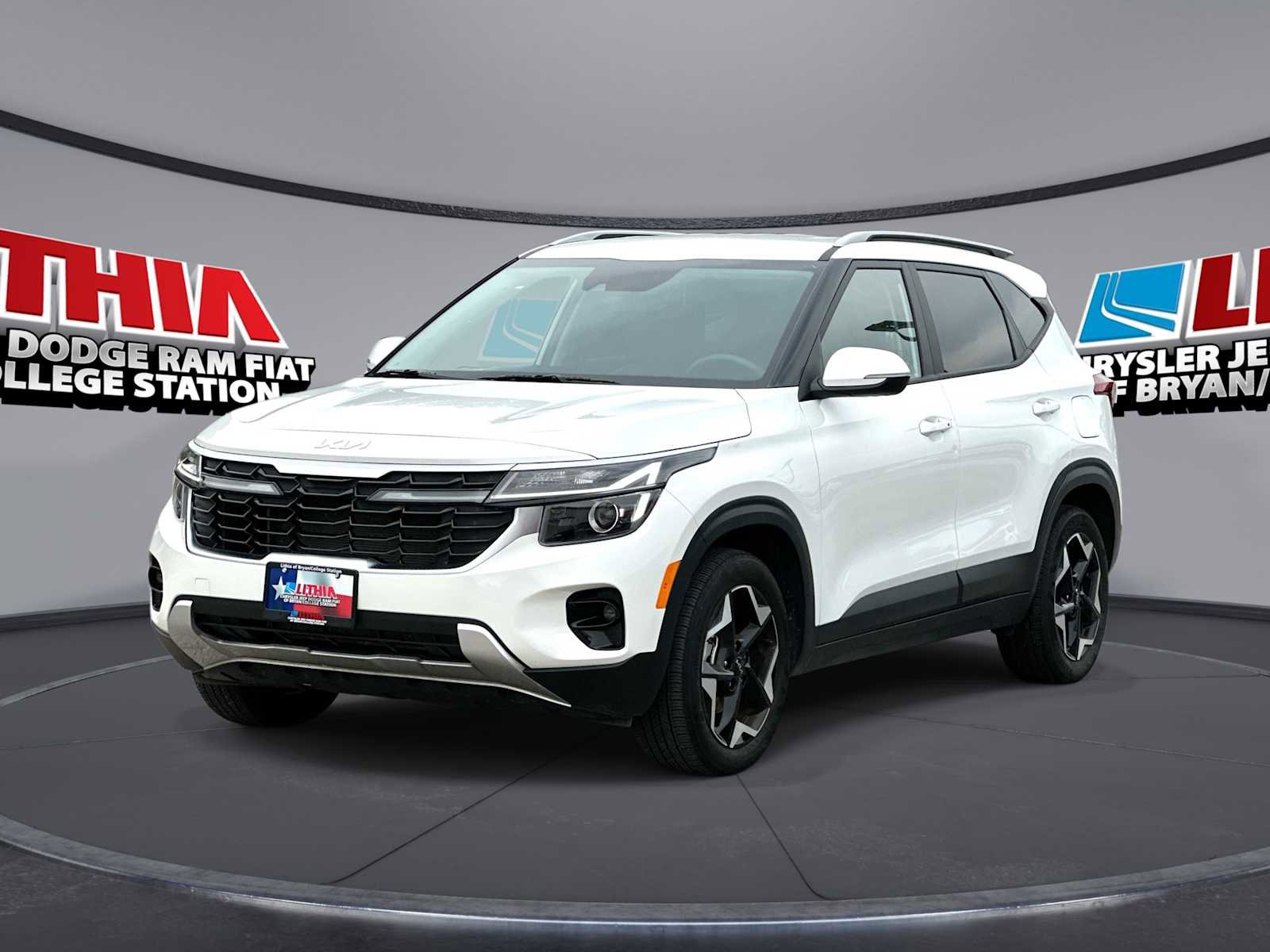 Used 2025 Kia Seltos S FWD image 1