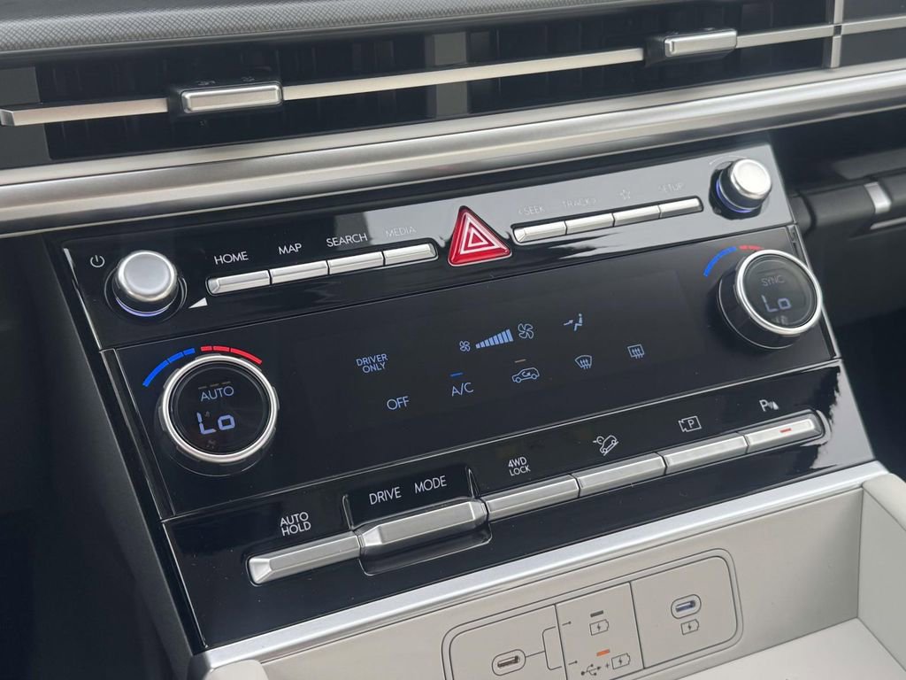 New 2026 Hyundai Santa Fe SE AWD/4WD image 25