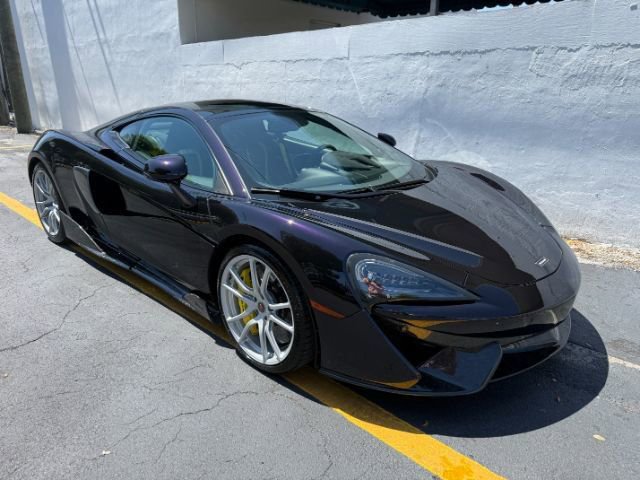 Used 2018 McLaren 570S RWD image 24