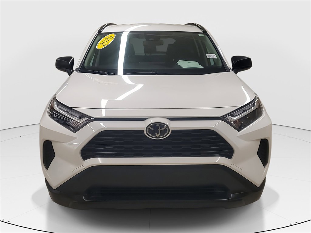 Used 2025 Toyota RAV4 LE image 3