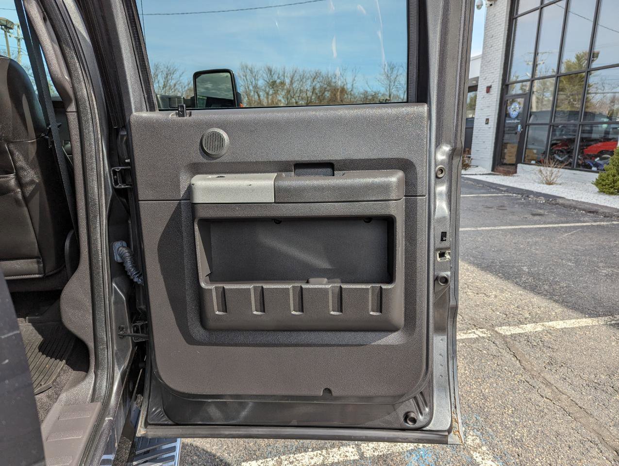Used 2015 Ford F350 Lariat w/ Lariat Ultimate Package image 34