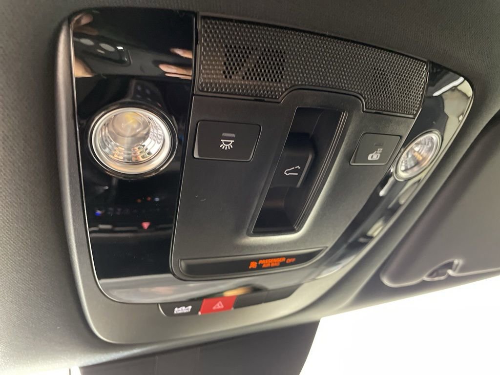 New 2026 Kia Sportage X-Line w/ X-Line Technology Package image 36