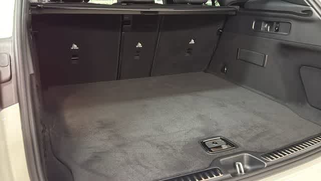 Certified 2026 Mercedes-Benz GLC 300 4MATIC image 32