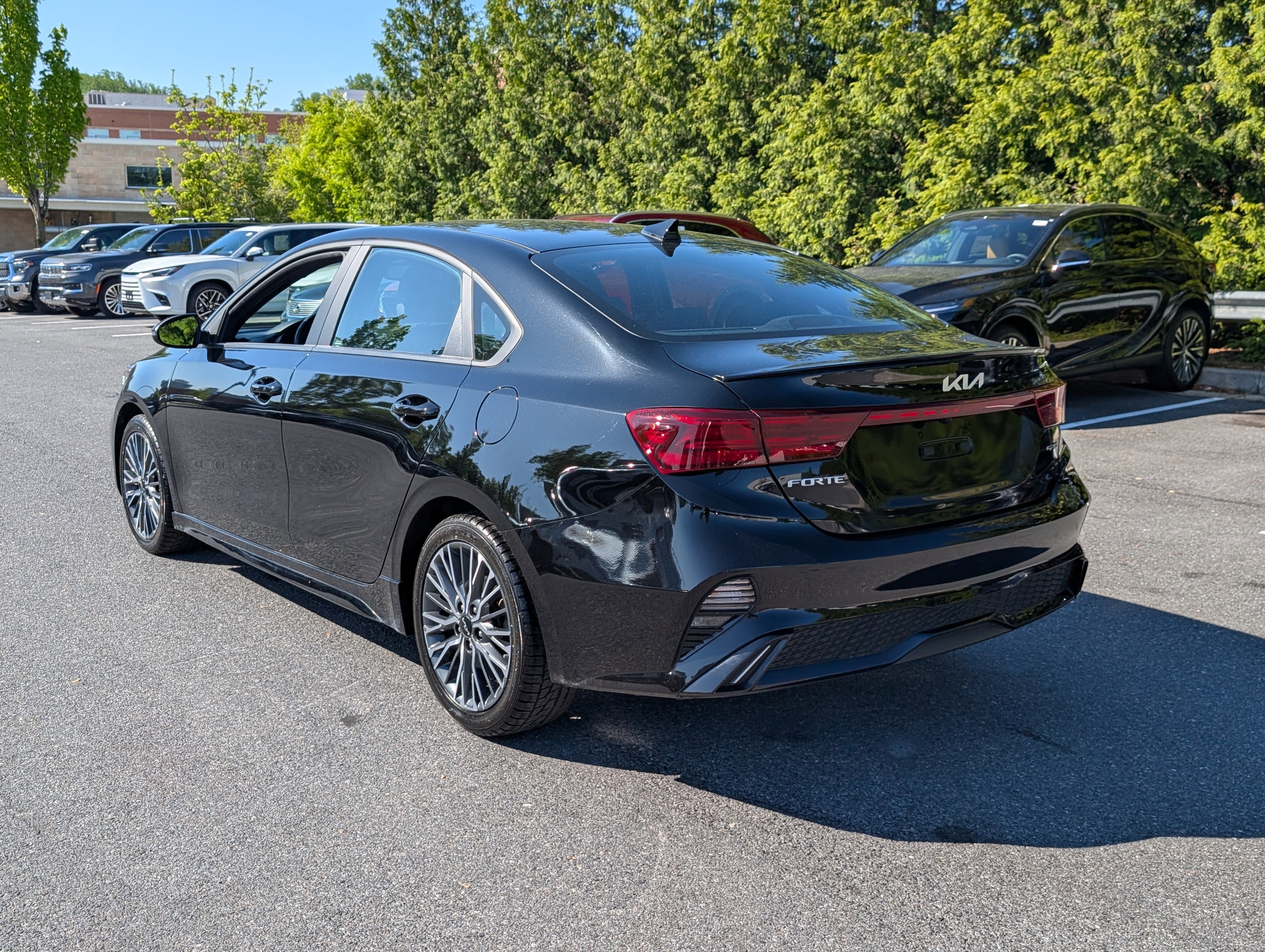 Used 2023 Kia Forte GT-Line FWD image 5