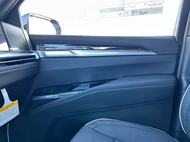 New 2026 Cadillac Escalade Luxury w/ Touring Package image 37