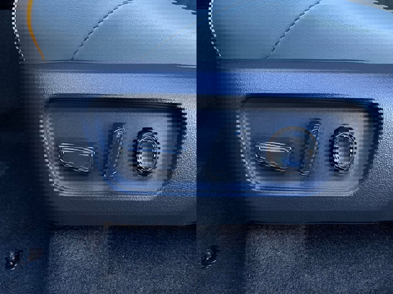 Used 2025 Toyota 4Runner Trailhunter image 17