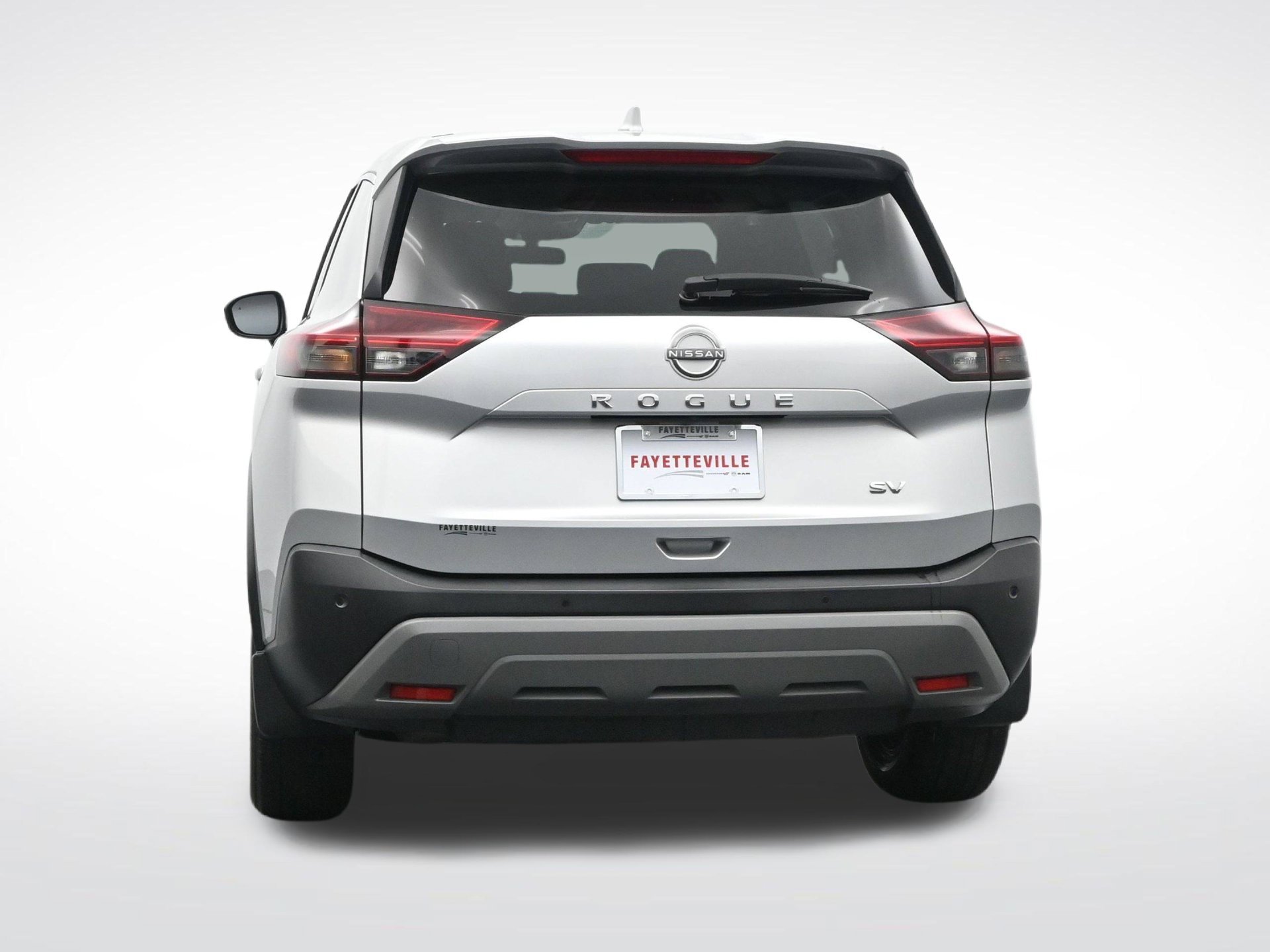 Used 2023 Nissan Rogue SV FWD image 9