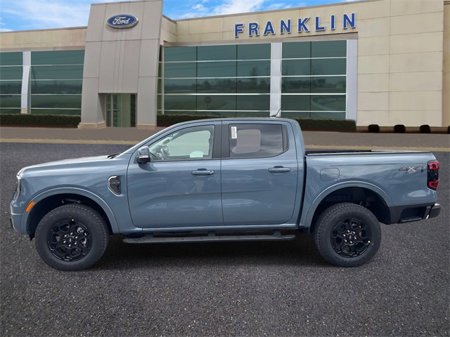 New 2025 Ford Ranger Lariat w/ Black Appearance Package image 4