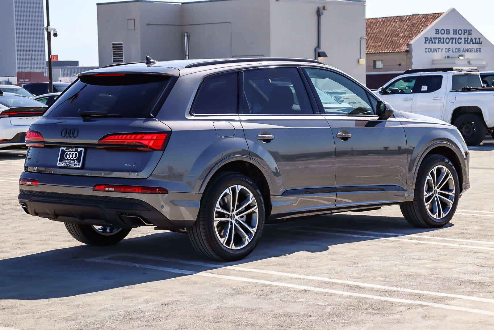 New 2026 Audi Q7 2.0T Premium image 4