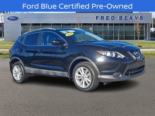 Used 2018 Nissan Rogue Sport SV AWD/4WD image 1