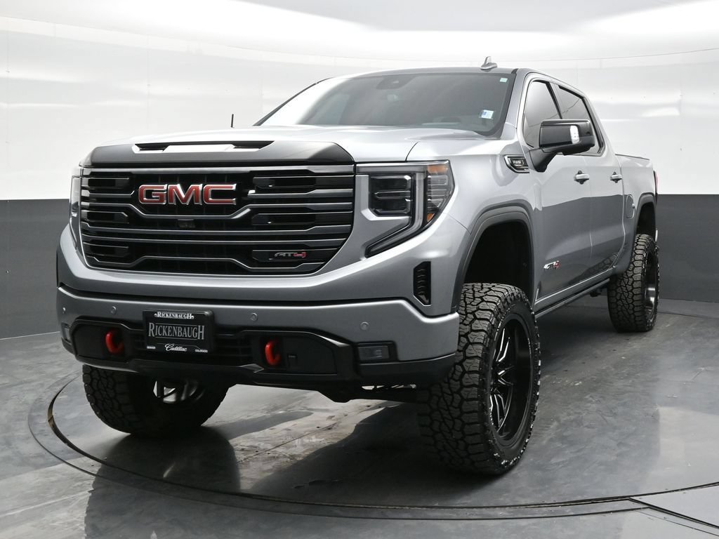 Used 2025 GMC Sierra 1500 AT4 w/ AT4 Premium Package AWD/4WD image 2