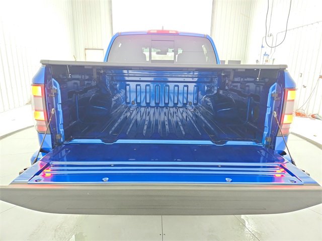 Used 2025 Nissan Frontier PRO-4X image 44