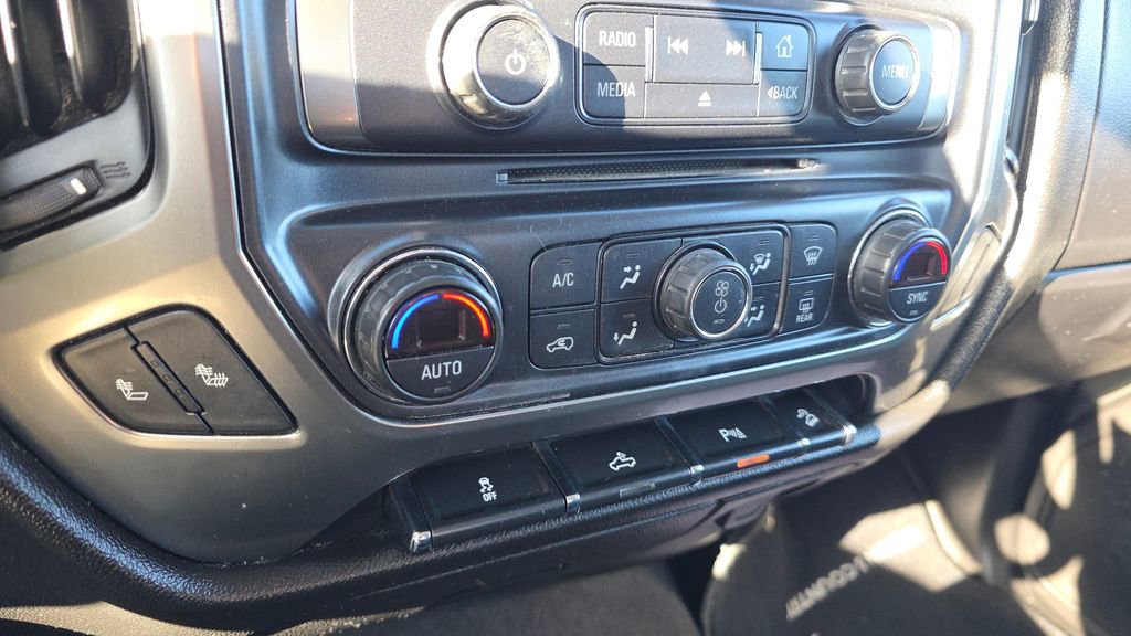 Used 2019 Chevrolet Silverado 1500 LT w/ All Star Edition image 19