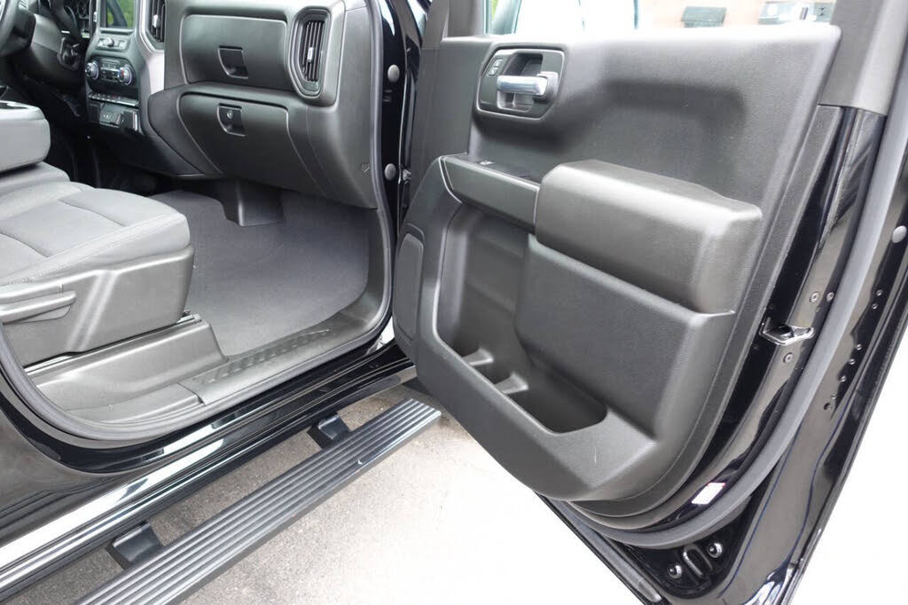 Used 2023 Chevrolet Silverado 1500 Custom AWD/4WD image 35