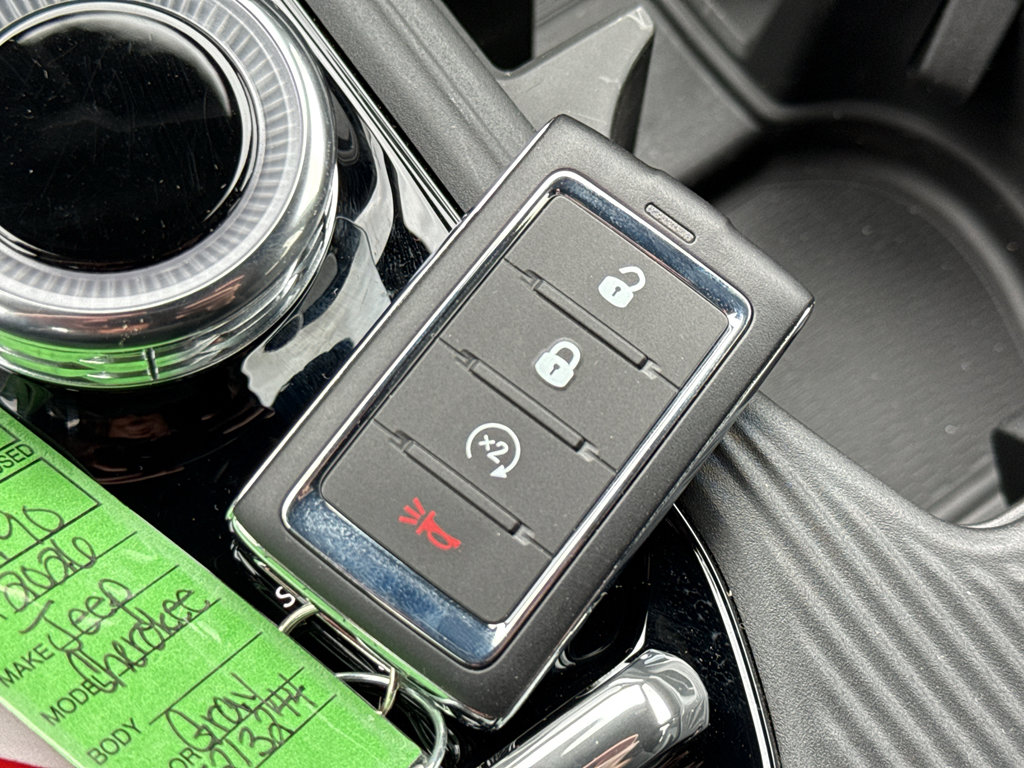 New 2026 Jeep Cherokee Laredo AWD/4WD image 37