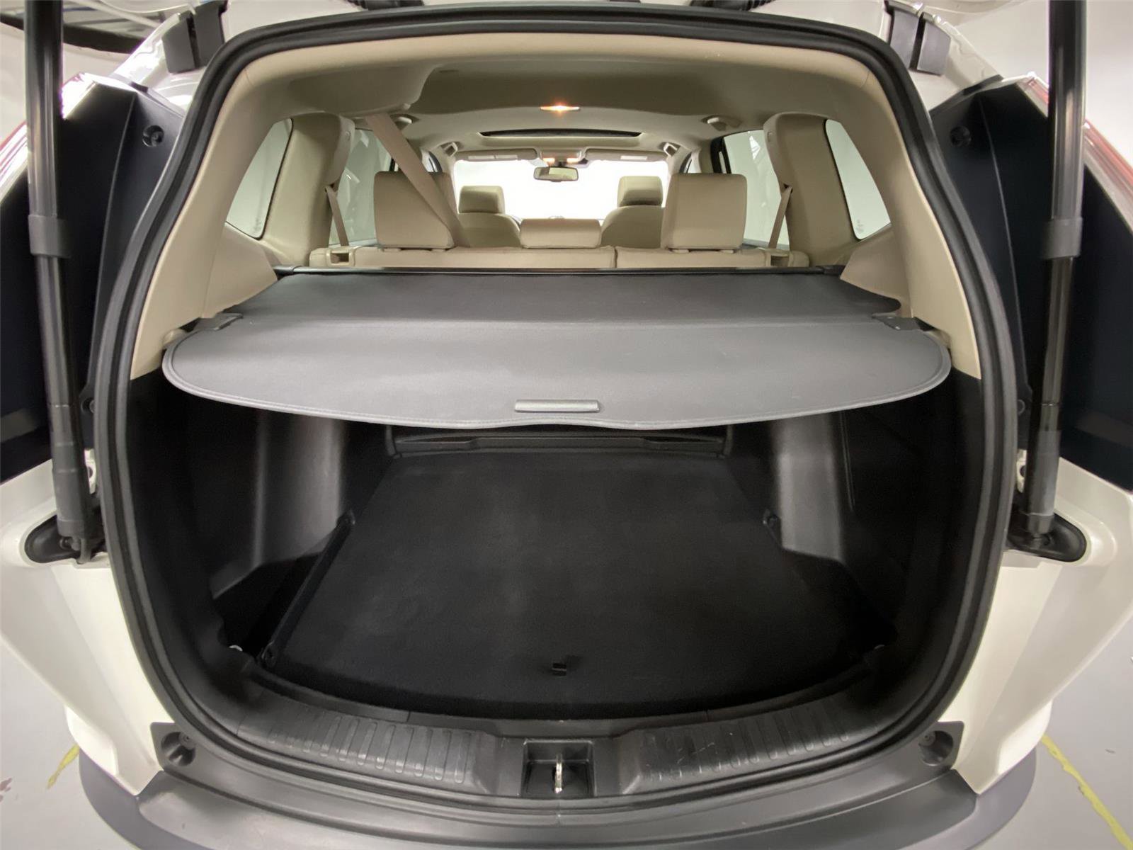 Used 2018 Honda CR-V Touring image 25