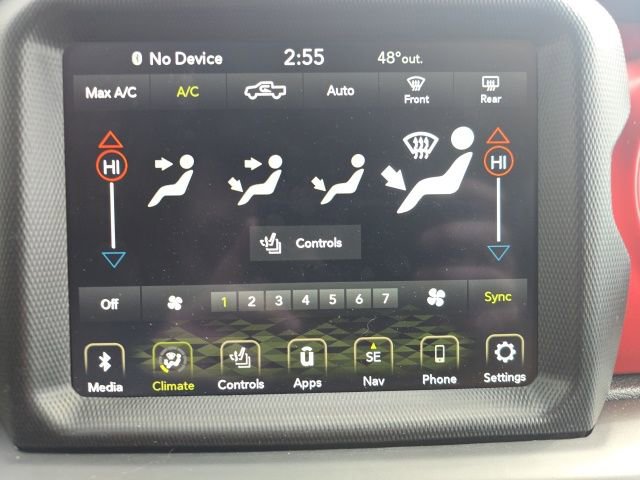 Used 2022 Jeep Gladiator Rubicon w/ Cold Weather Group image 19