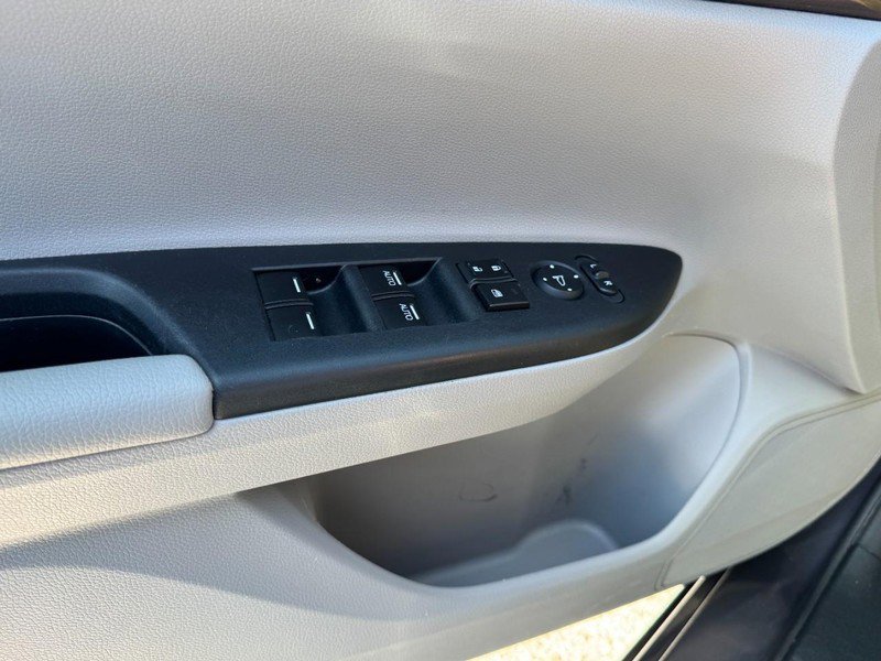 Used 2016 Honda Accord EX image 25