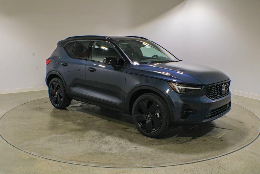 New 2026 Volvo XC40 B5 Ultra w/ Climate Package AWD/4WD image 7