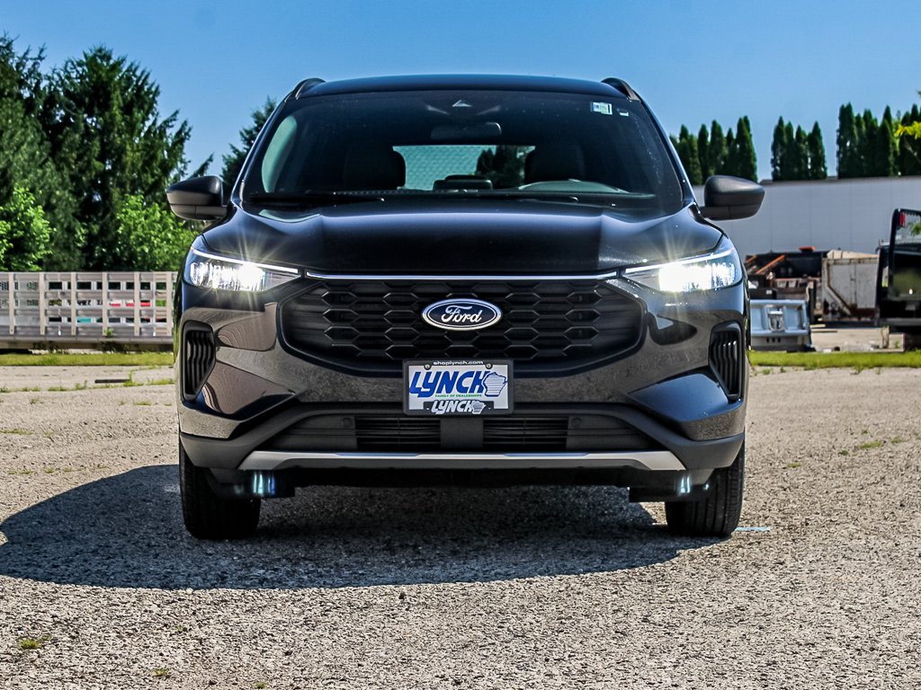 Used 2026 Ford Escape ST-Line AWD/4WD image 5