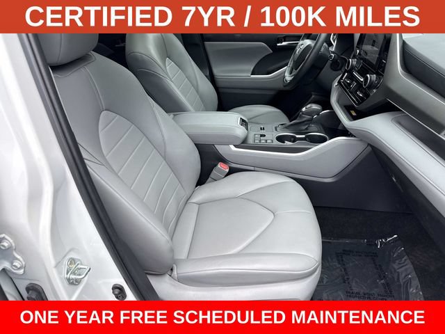 Used 2023 Toyota Highlander XLE FWD image 9