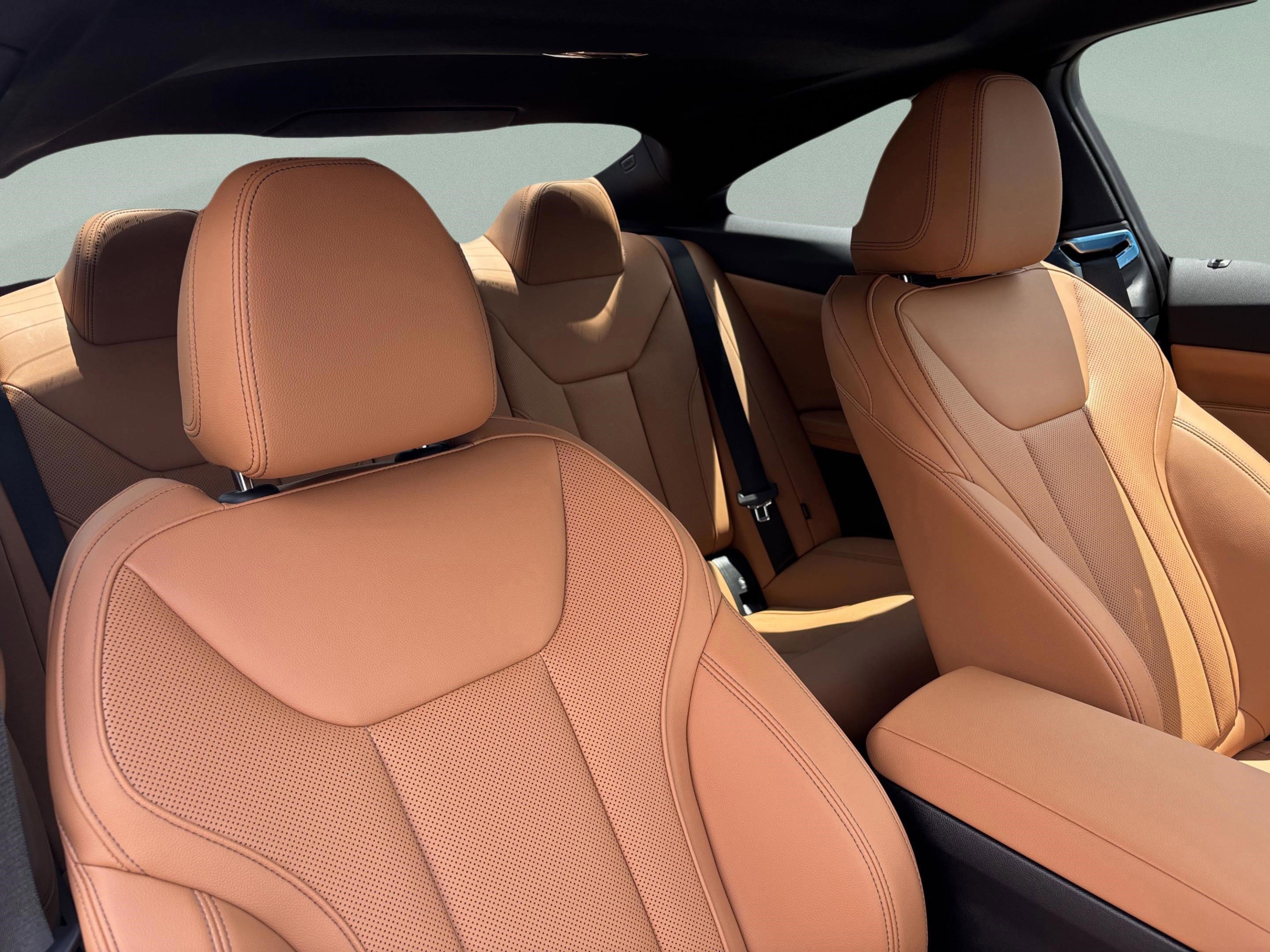 Used 2026 BMW 430i Coupe w/ M Sport Package image 26