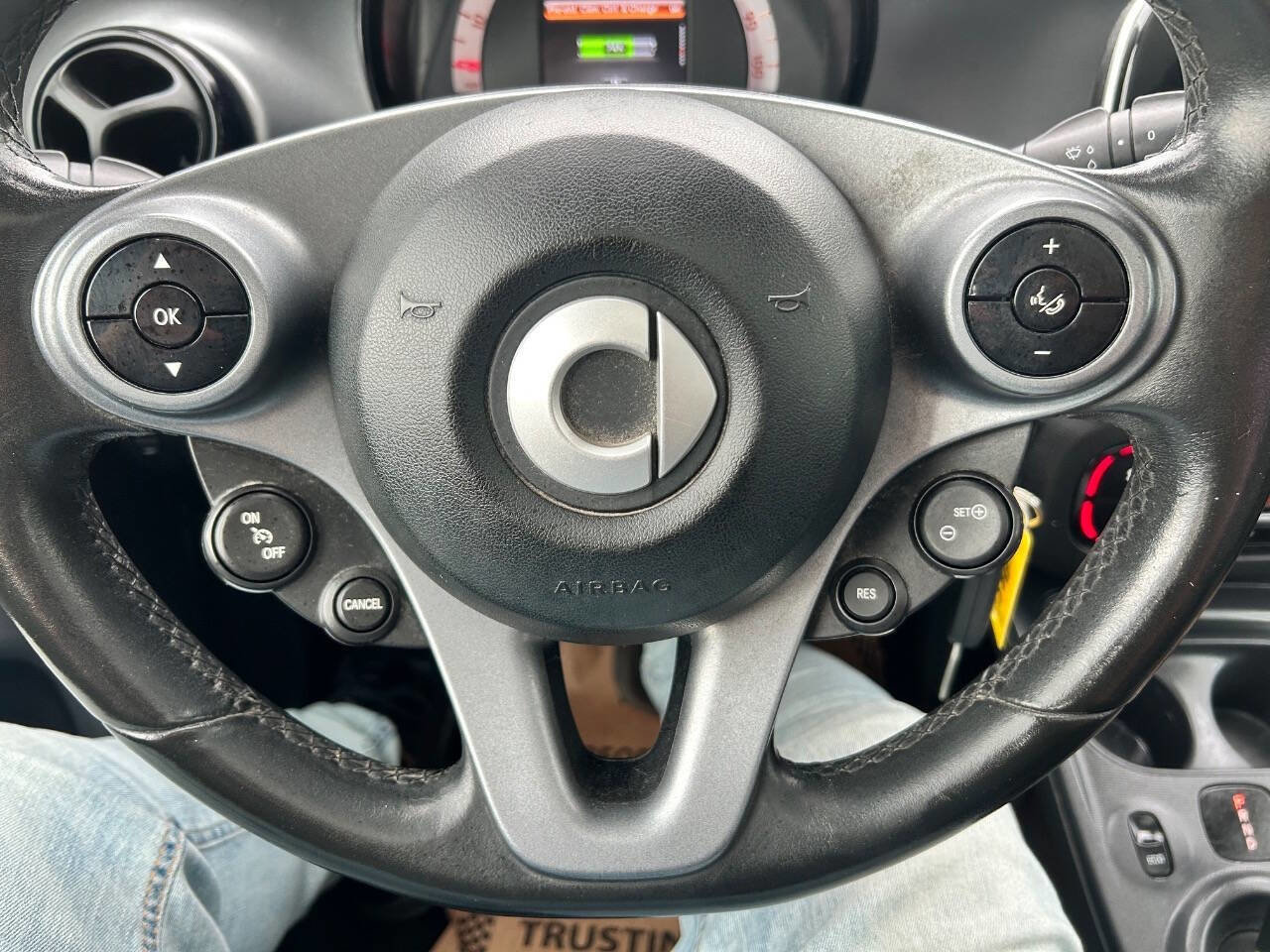 Used 2017 smart fortwo electric drive image 17