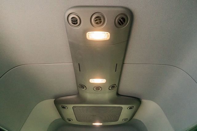 Used 2019 Mercedes-Benz Sprinter 2500 image 38