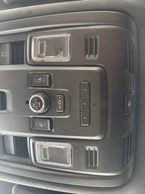 Used 2022 Cadillac Escalade Premium Luxury Platinum image 40