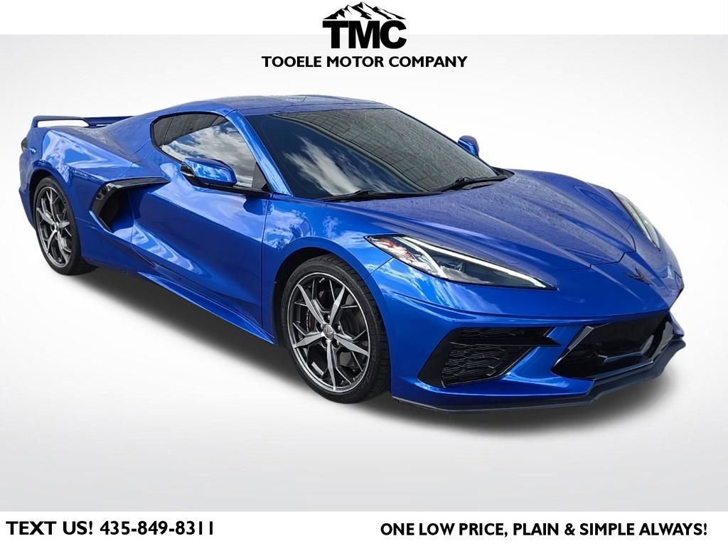 Used 2020 Chevrolet Corvette Stingray Coupe w/ Z51 Performance Package image 1