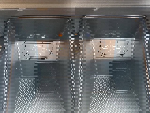 New 2026 Kia Sorento S w/ S Panoramic Sunroof Package image 34